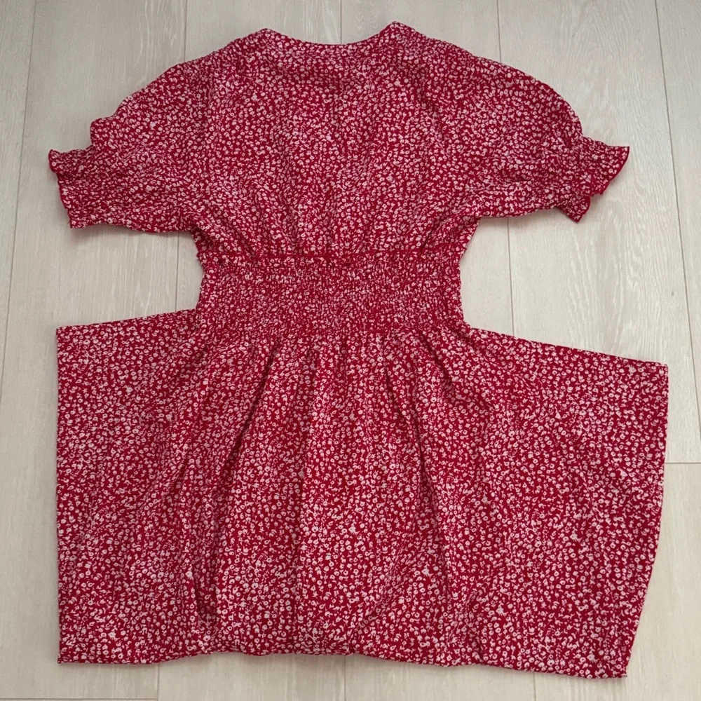 Kate And Lily Red White Floral Short Sleeve Midi Dress - Picture 9 of 9